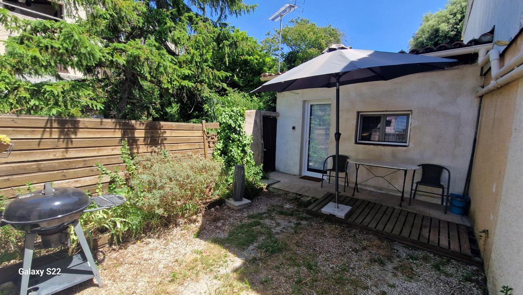 Le Studio Remcam Saint-Mitre-les-Remparts 외부 사진